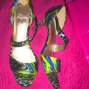 Impo never worn 8.5 M low heel shoes.